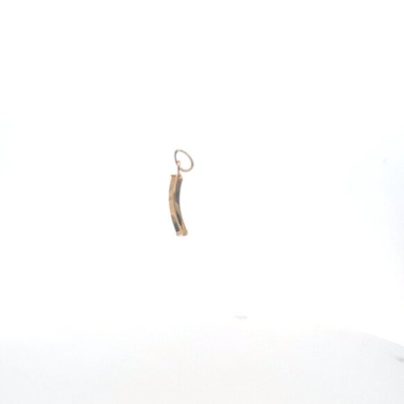 18K Gold Pendant Charm - Picture 7 of 8
